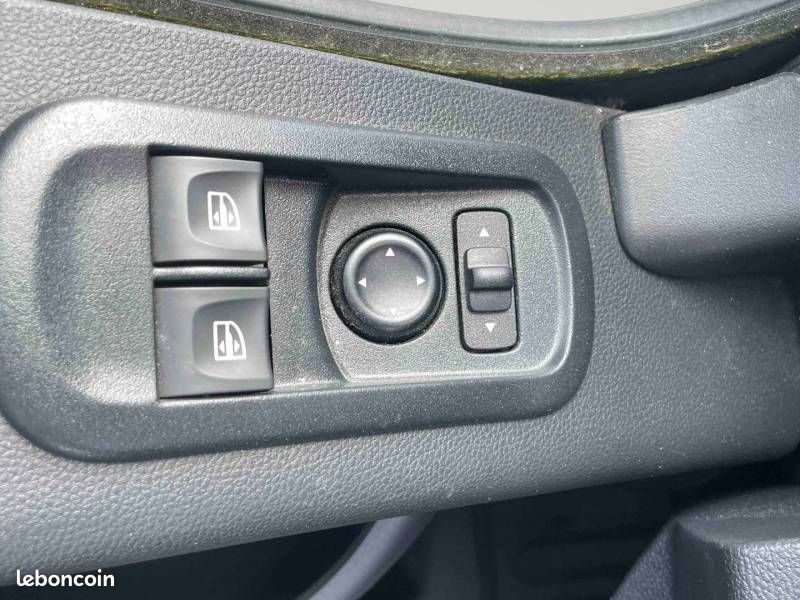 Renault Master FOURGON FGN TRAC F3500 L2H2 BLUE DCI 135 CONFORT (image 13)