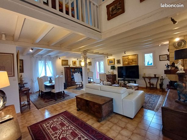 Maison 7 pièces 140 m²