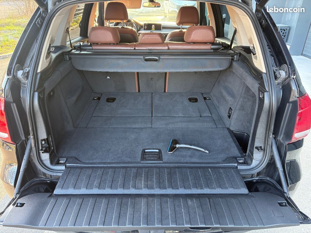 BMW X5 F15 25D 231 ch BVA8 Lounge Plus / 7 places / Sièges Electriques à mémoire... (image 24)