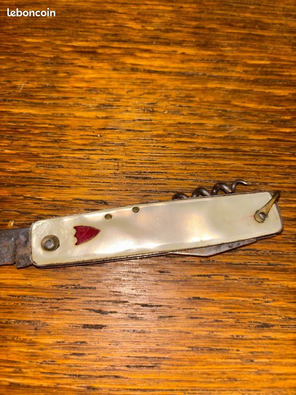 TRÈS RARE ANCIEN mini couteau de poche de 7 cm manche nacre. EUR 10,00
