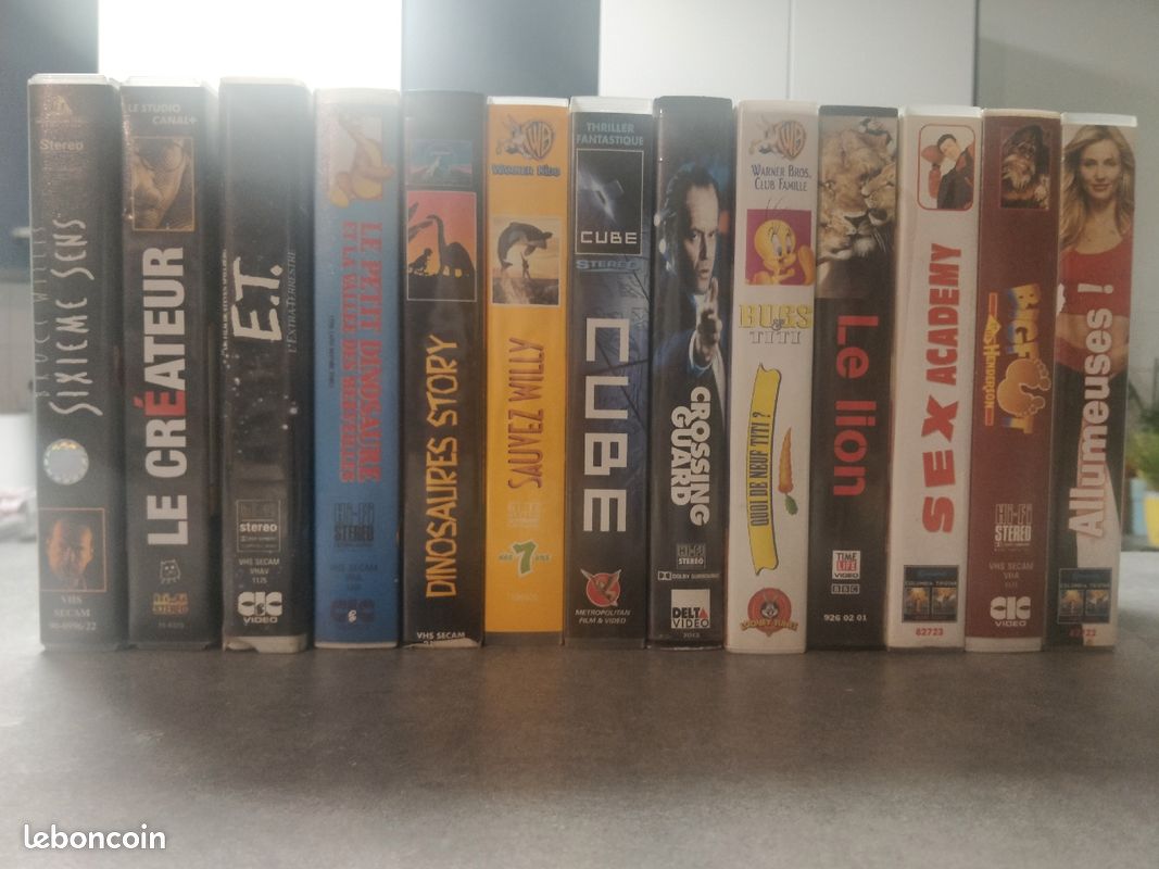 Divers VHS (image 1)