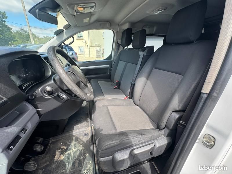 Peugeot Expert Fg Long 2.0 BlueHDi 120 Cabine Approfondie Fixe Premium 6 PLACES (image 12)