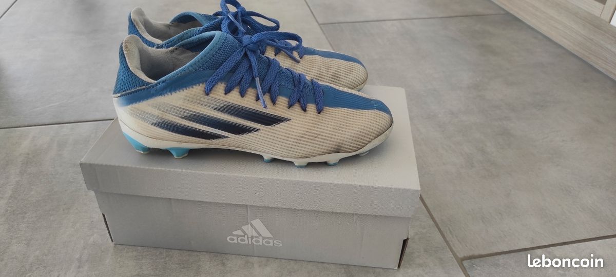 Chaussure de foot (image 1)