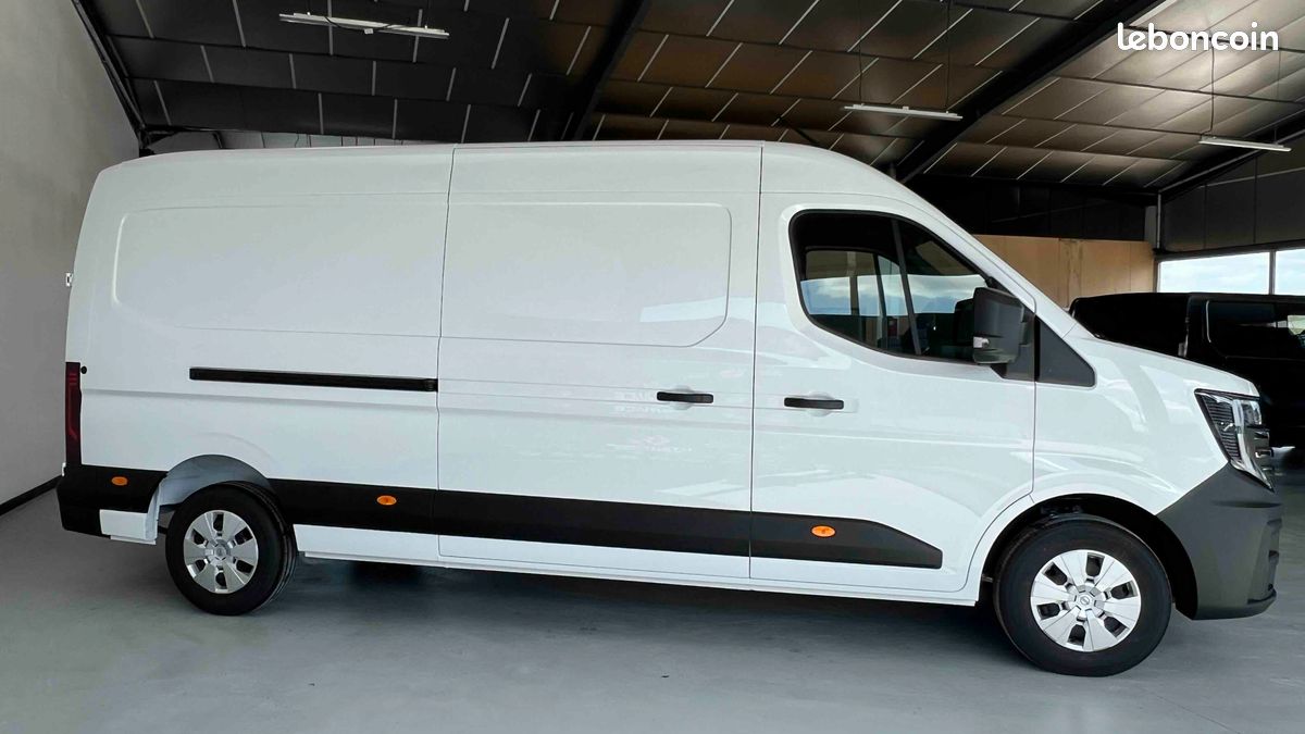 34 990 HT - Nissan INTERSTAR 3T5 L3H2 2.0 DCI 170 BVA9 N-CONNECTA + CAMERA NEUF (image 3)