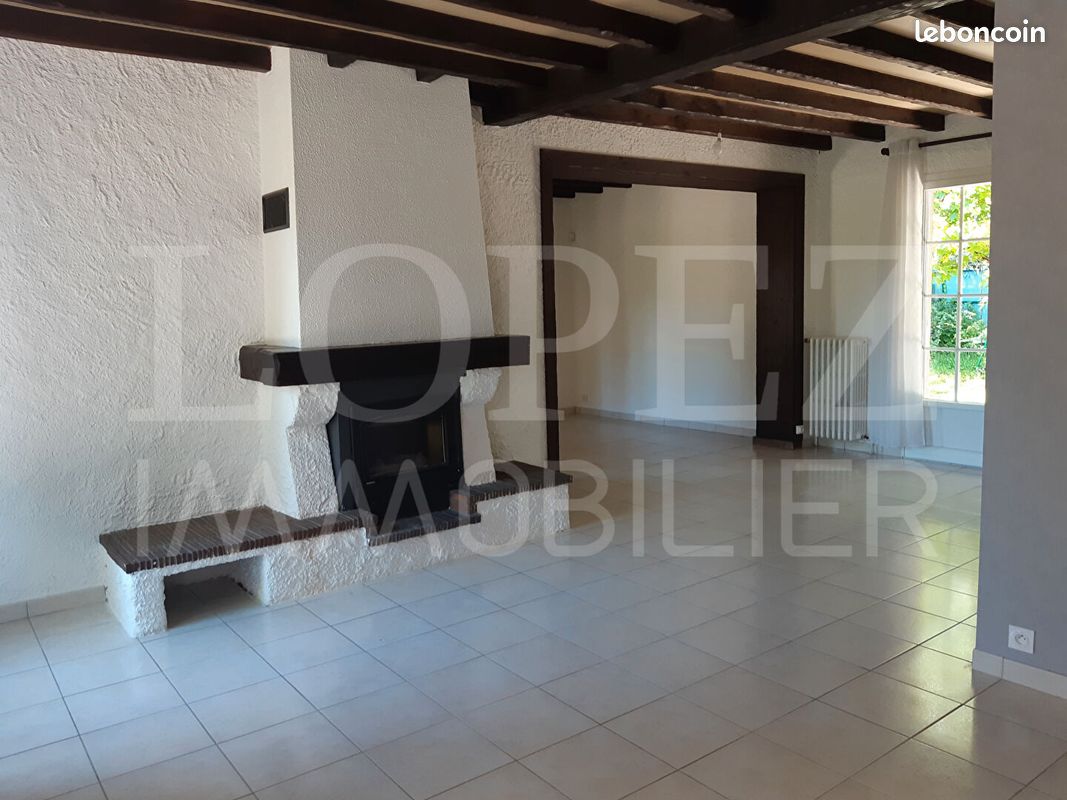 Maison 6 pièces 106 m² · à Payrin-Augmontel · 106 m² · 1 100 €/mois