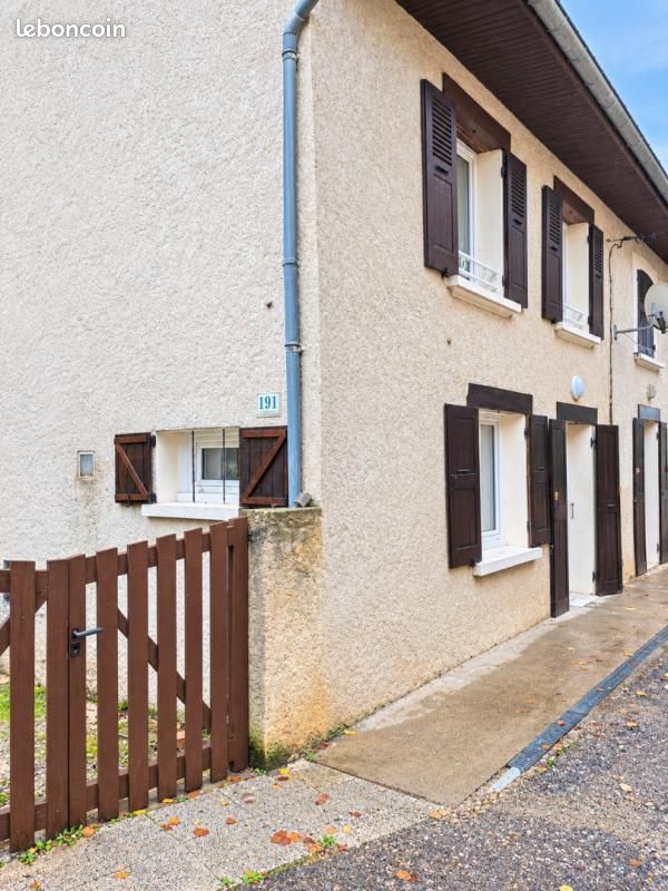 Maison 3 pièces 70 m² · à Charavines · 70 m² · 840 €/mois