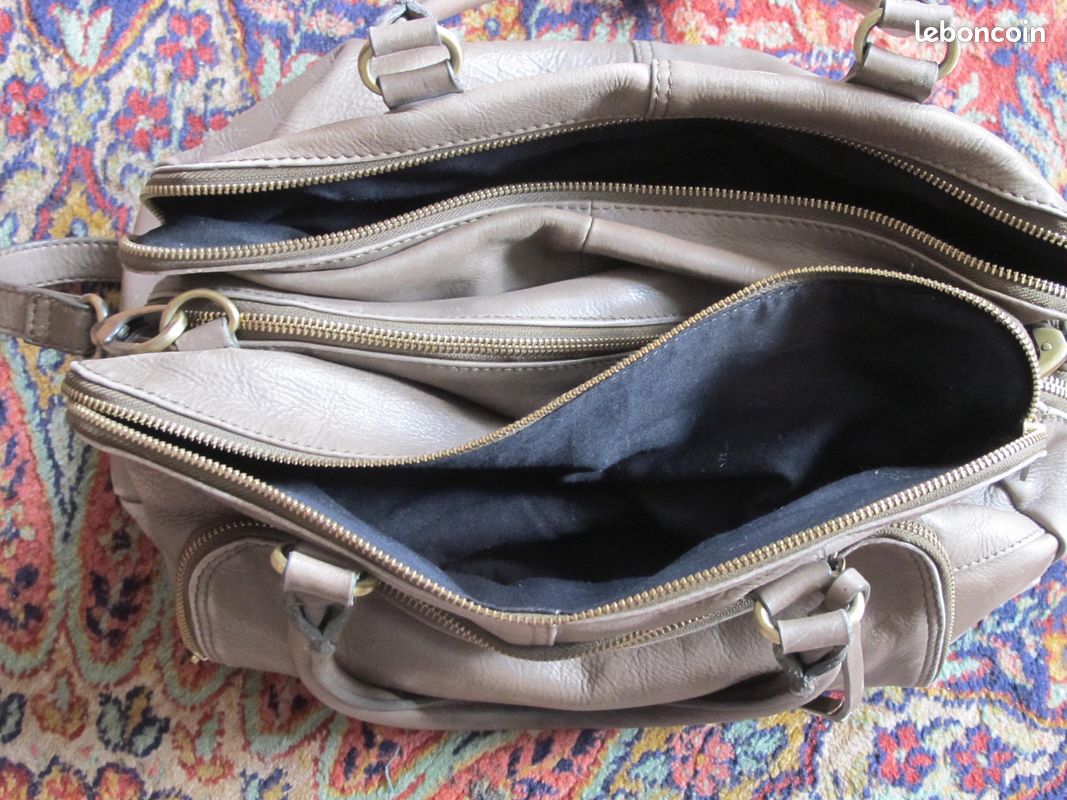 Sac besace en cuir Galeries Lafayette (image 7)