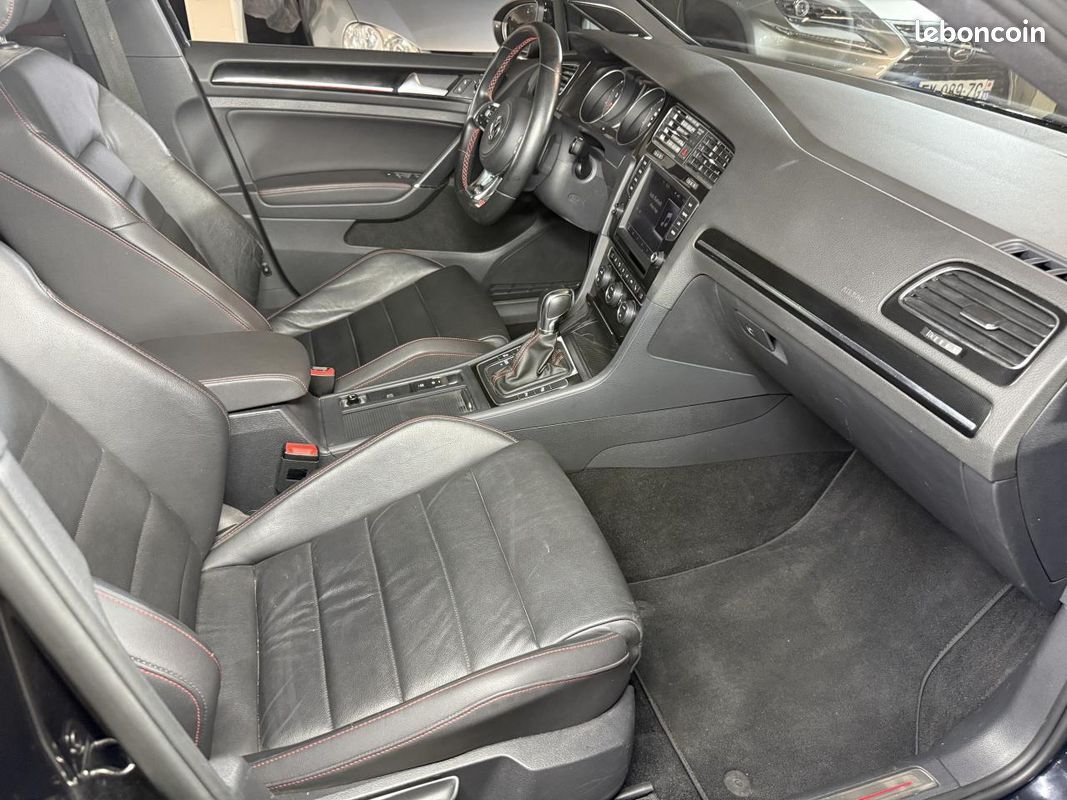 VOLKSWAGEN GOLF 7 VII GTI 2.0L TSI 220 - DSG 6 - 1ère main / Faible Kms (image 39)