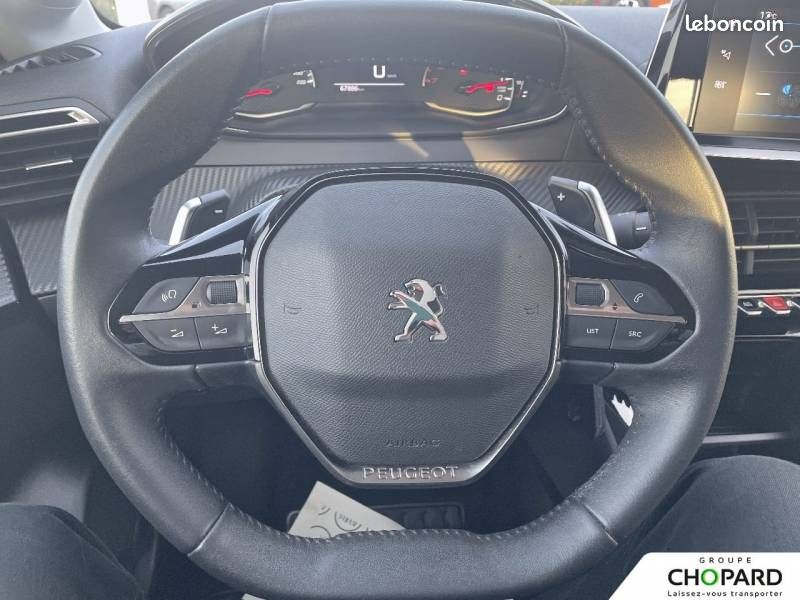 Peugeot 208 PureTech 100 S&S EAT8 Active Pack (image 15)