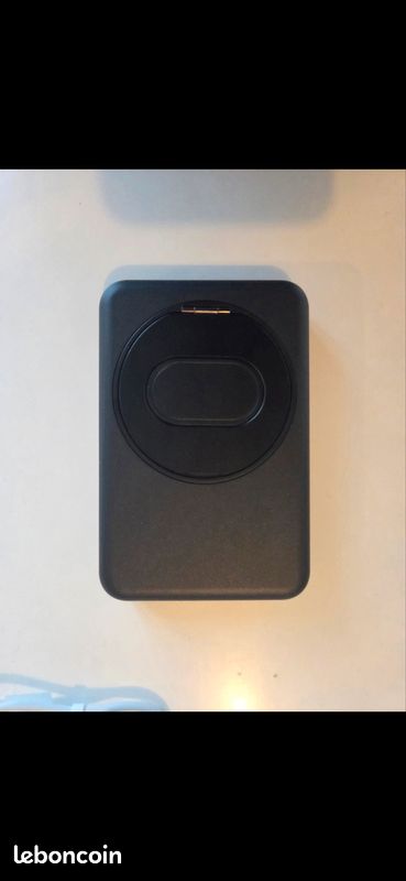 Batterie de secours power bank 10.000 mAh magsafe neuve (image 4)