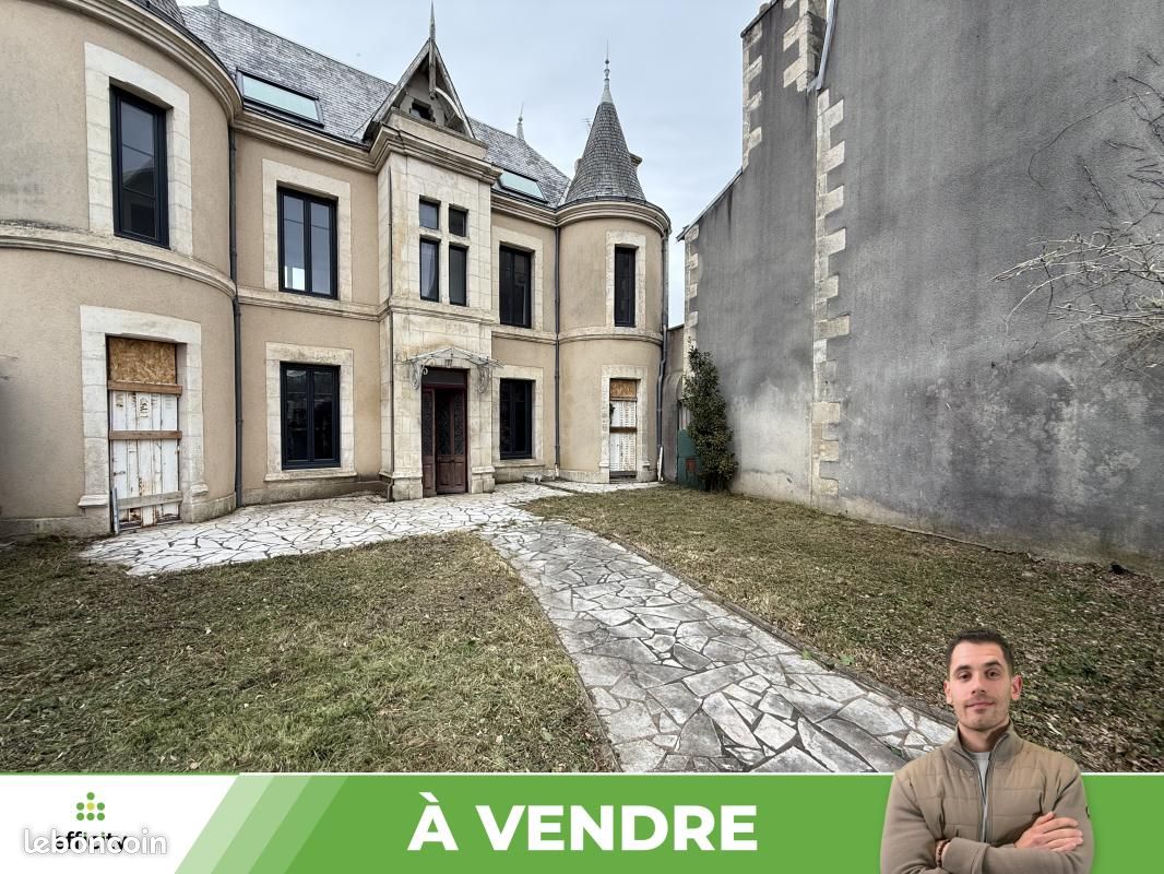 Maison 6 pièces 167 m² · à Poitiers · 167 m² · 273 000 €