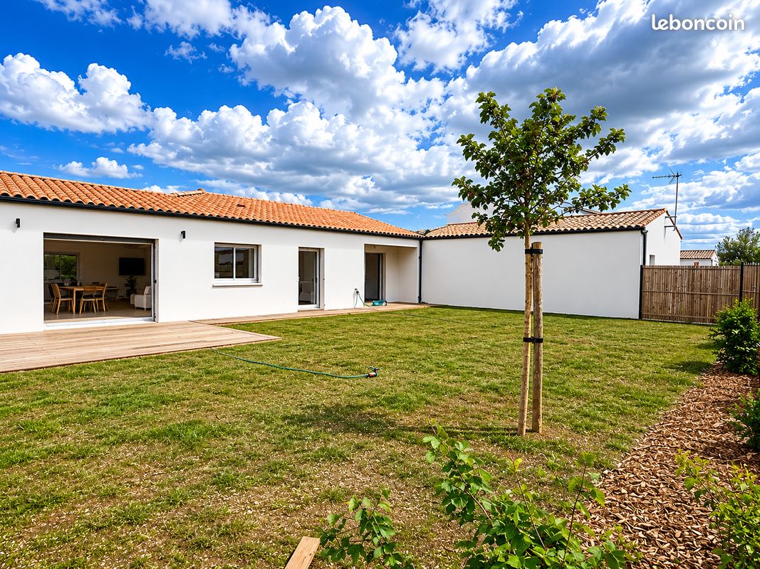 Maison 4 pièces 102 m² · à Saint-Ouen-d'Aunis · 102 m² · 365 000 €