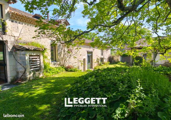 Maison 16 pièces 660 m²