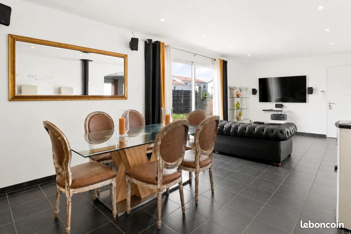 Appartement 4 pièces 100 m² · à Villefranche-de-Lauragais · 100 m² · 345 000 €
