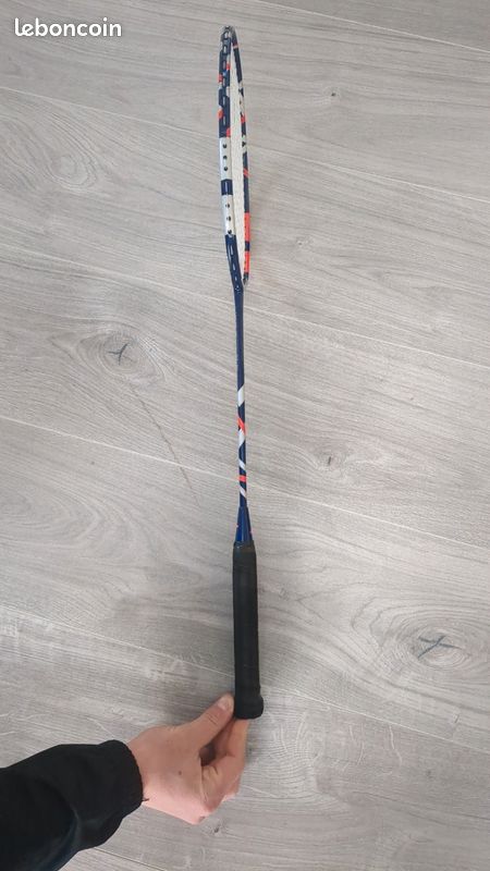 Babolat X-ACT 85XF Raquette De Badminton – Tête équilibrée, Tige Flexible, 85 G, Cordée 10 Kg, Housse Incluse – Pour Attaque Et Jeu Puissant