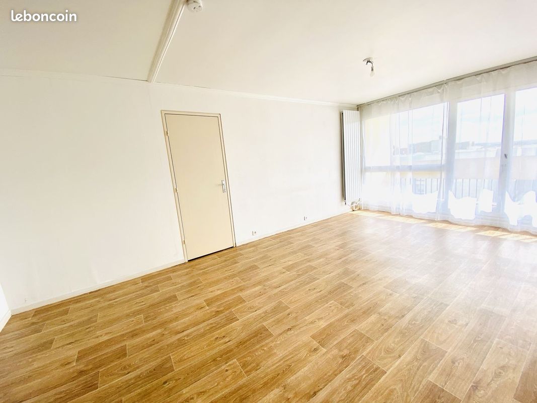 Appartement 2 pièces 55 m² · à Maisons-Alfort · 55 m² · 1 195 €/mois