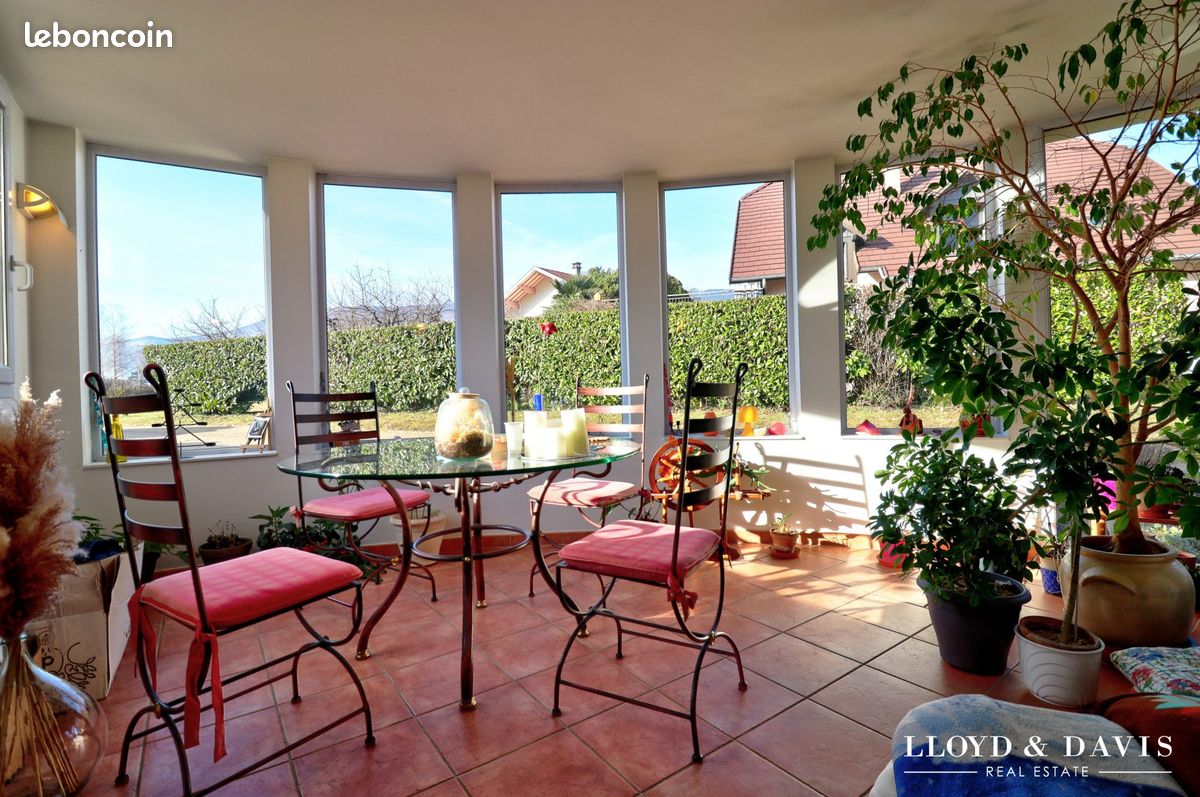 Maison 7 pièces 170 m² · à Drumettaz-Clarafond · 170 m² · 737 000 €