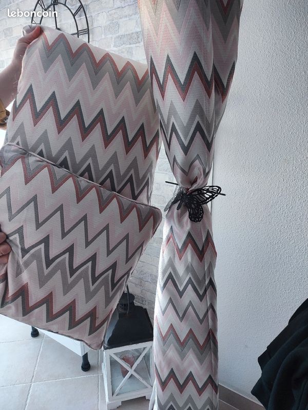Rideau + coussin assorti (image 1)