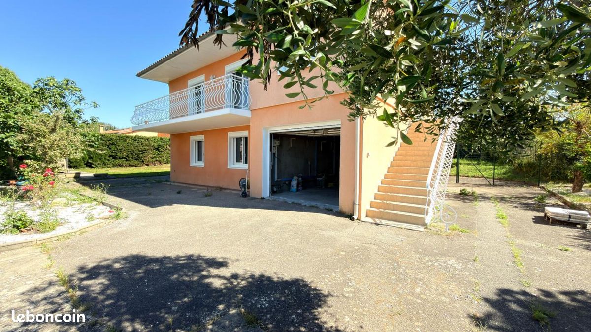 Maison 5 pièces 130 m² · à Pennautier · 130 m² · 270 900 €