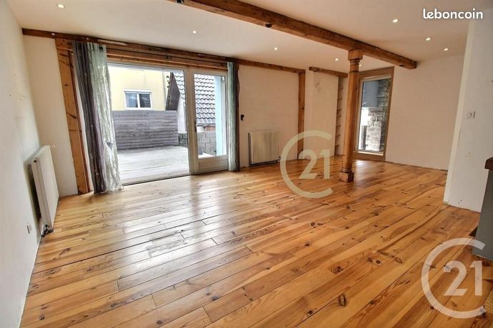 Maison de village 5 pièces 140 m²