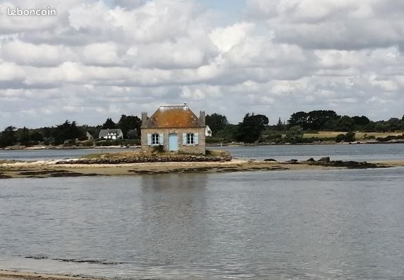 Terrain à bâtir de 428 m² à BELZ (56) · 219 900 €