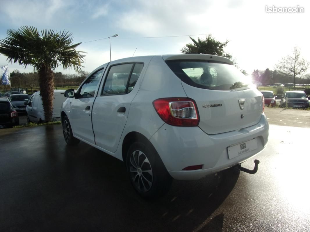 Dacia Sandero 1.5 dCi 75 FAP Ambiance (image 4)