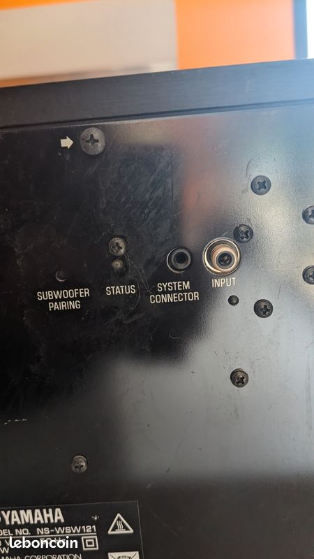 Caisson de basses sans fil Yamaha NS-WSW121 — Bon état (image 3)
