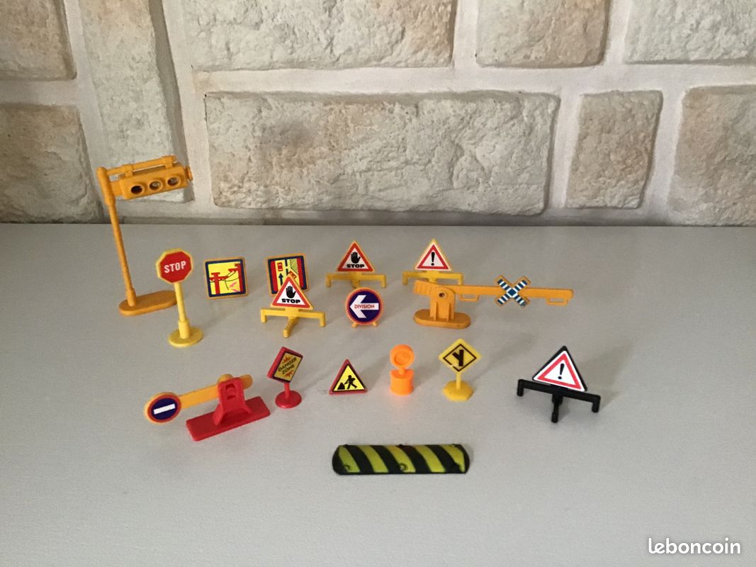 Lot de 60 accessoires "chantier - bâtiment public" - plastique - pour diorama ou modélismes (image 14)
