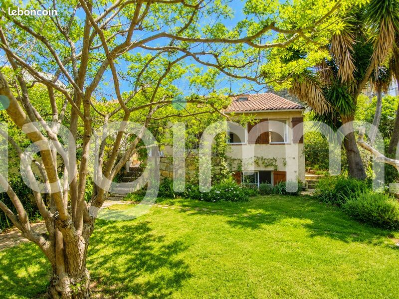 Maison 4 pièces 100 m² · à Toulon · 100 m² · 28 800 €