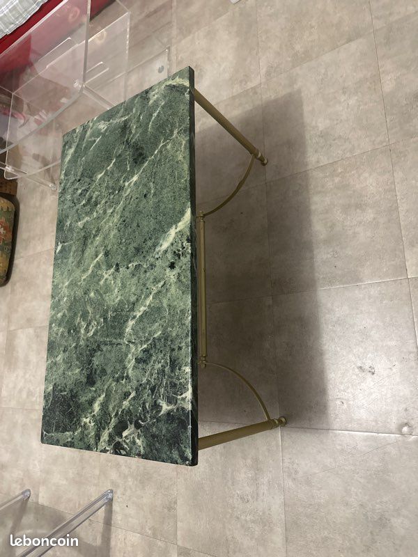 Table basse en marbre. Excellent état (image 1)