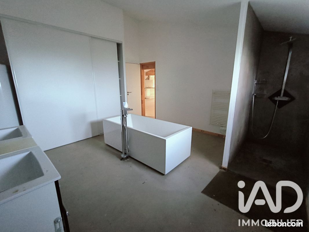 Mas 9 pièces 263 m² (image 20)