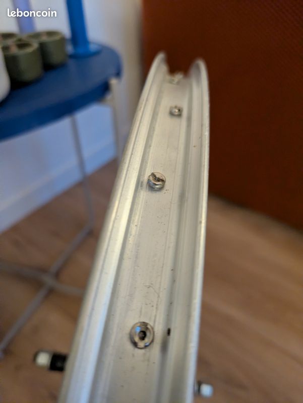 Roue arrière Velox 26" 5/6/7 V roue libre à visser (image 4)