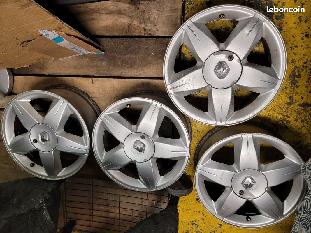 Jante Renault 5 - 16 Pouces, 6 De Largeur, 5 Trous, Neuve