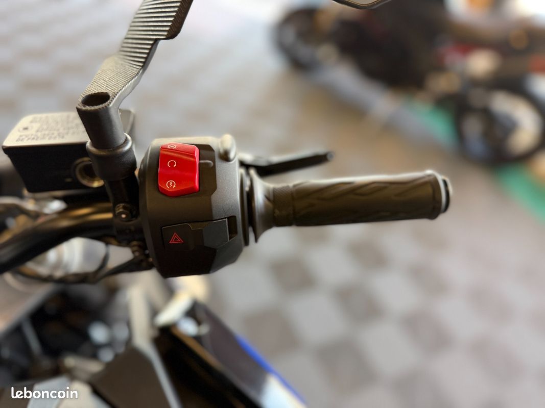Suzuki gsx-s 950 a2 debridale / silencieux yoshimura / parfait etat (image 15)