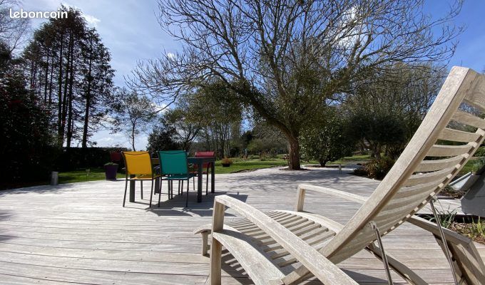 Maison 9 pièces 265 m²