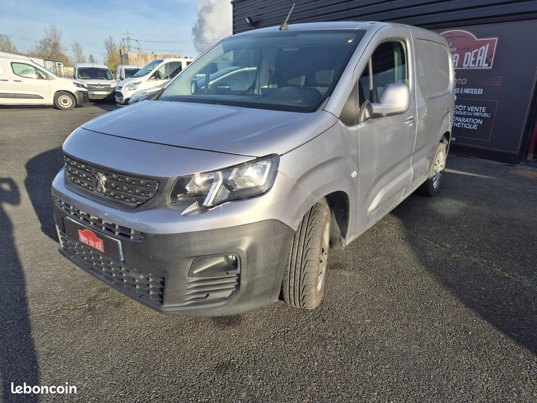 PEUGEOT PARTNER Standard 1000KG 1.5 BlueHDi S&S - 100 III Grip Standard PHASE 1 GARANTIE 6 MOIS (image 4)