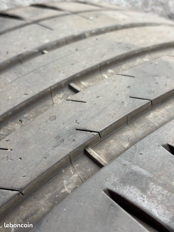 2 pneus MICHELIN pilotes sport 4 S 235/35/19 (image 2)