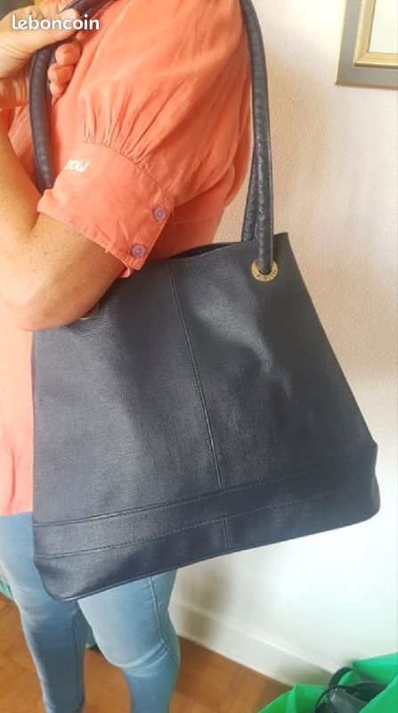 Sac à main en simili cuir (image 1)