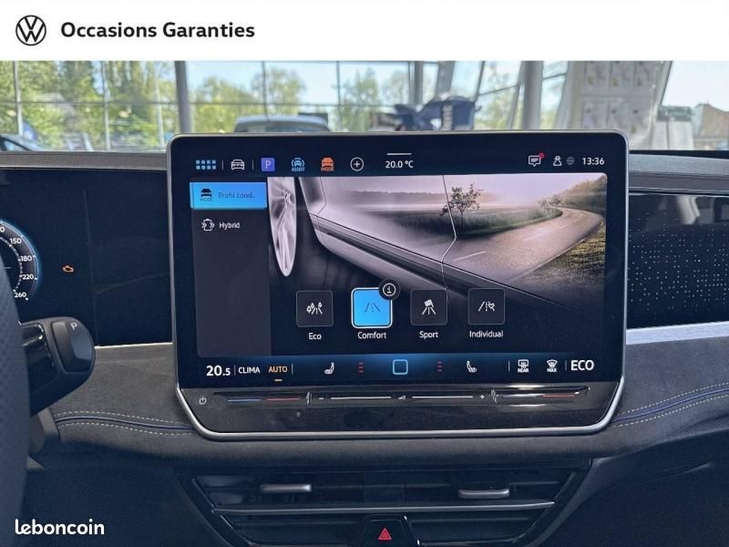 Volkswagen Passat SW 1.5 eHybrid 272ch R-Line DSG6 (image 34)