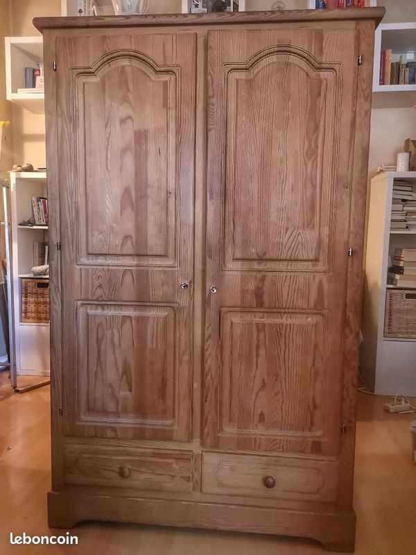 Armoire vintage bois de pin massif Paris (image 1)