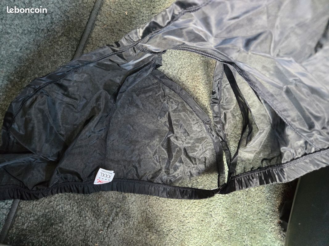 Short homme transparent marque PETIT Q (image 4)
