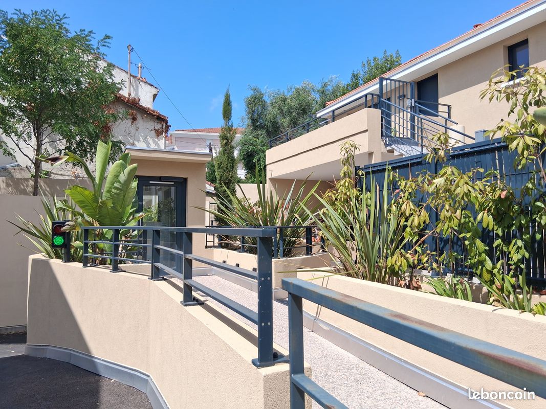 Appartement 3 pièces 80 m² · à Vallauris · 80 m² · 410 000 €