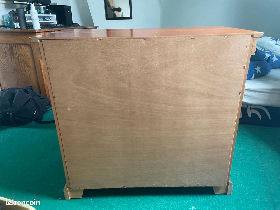 Commode en bois de merisier (image 3)