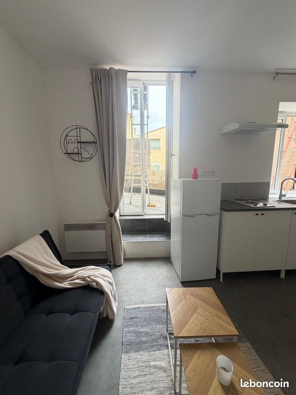 Appartement 1 pièce 17 m² · à Béziers · 16,6 m² · 420 €/mois