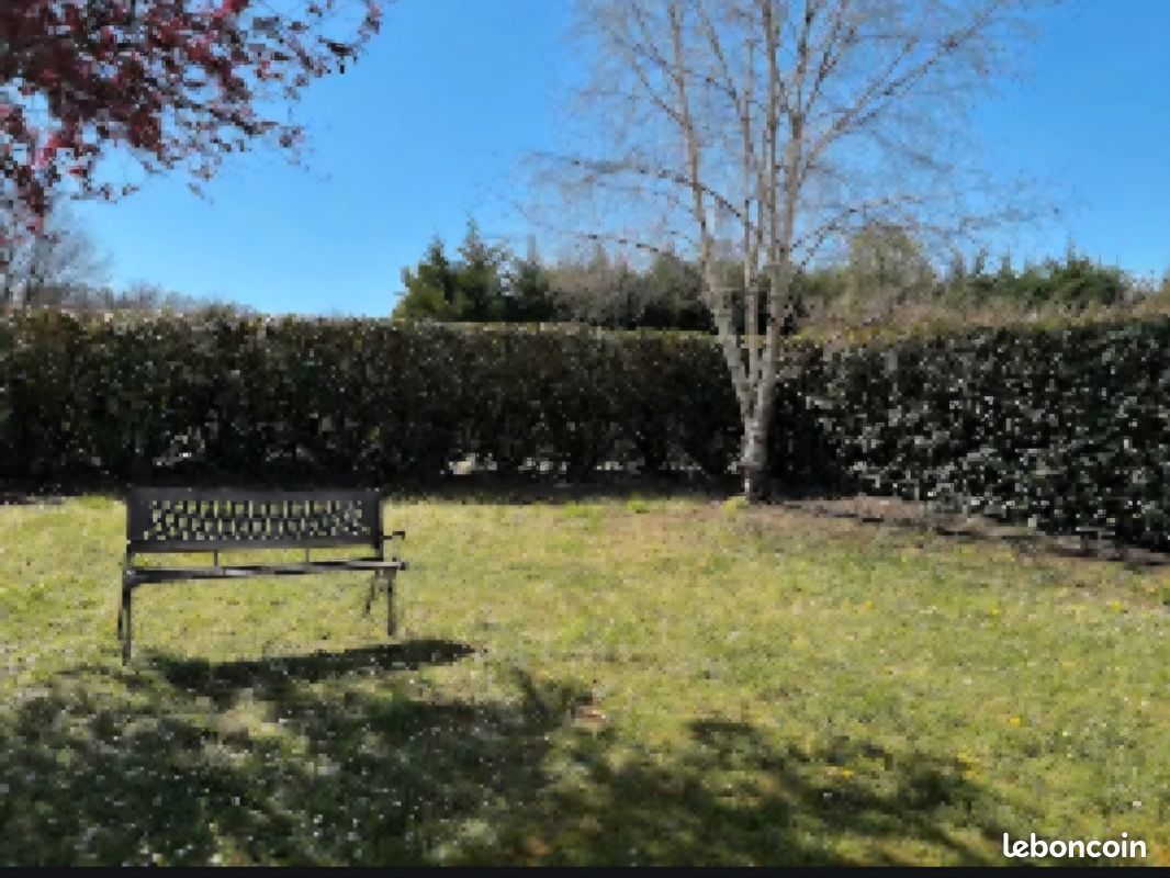 Maison 4 pièces 80 m² · à Vergt · 80 m² · 820 €