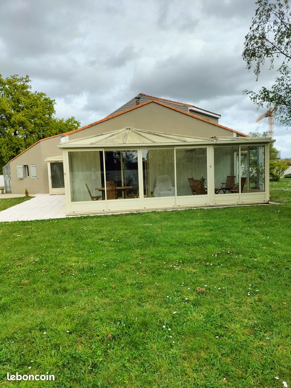 Maison 7 pièces 140 m² · à Saint-Julien-de-Concelles · 140 m² · 385 000 €