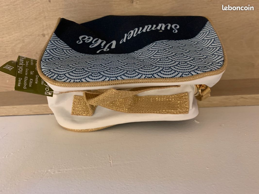 Trousse de toilette et à maquillage (image 3)