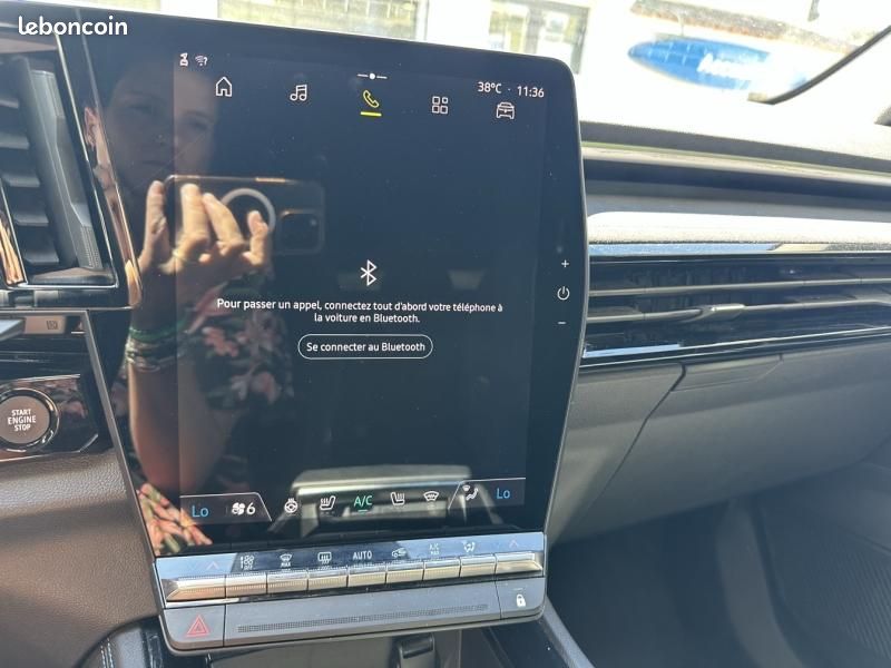 Renault Espace 1.2 E-Tech full hybrid 200ch esprit Alpine 7 places - 24 (image 31)
