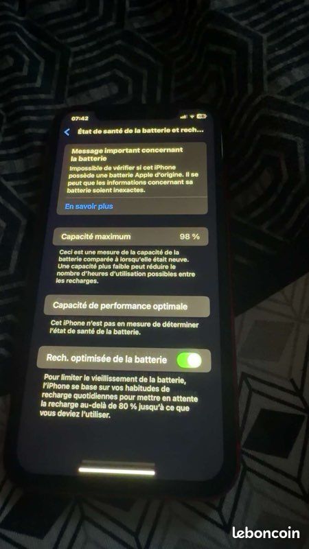 IPhone 11 (image 3)