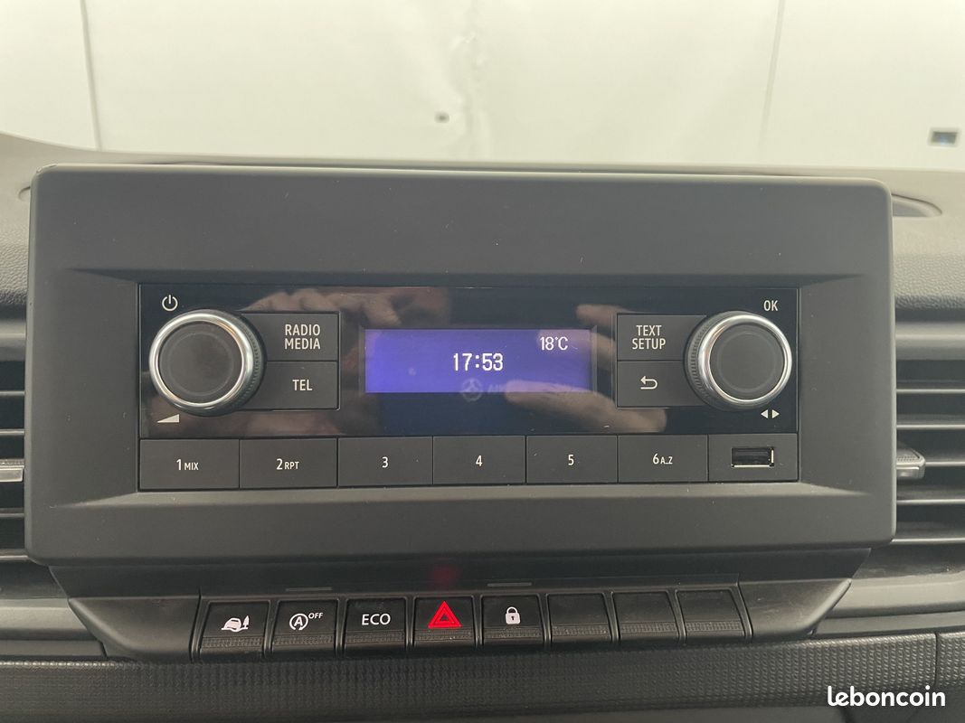 Renault trafic fgn l1h1 2800 kg blue dci 110 confort (image 14)